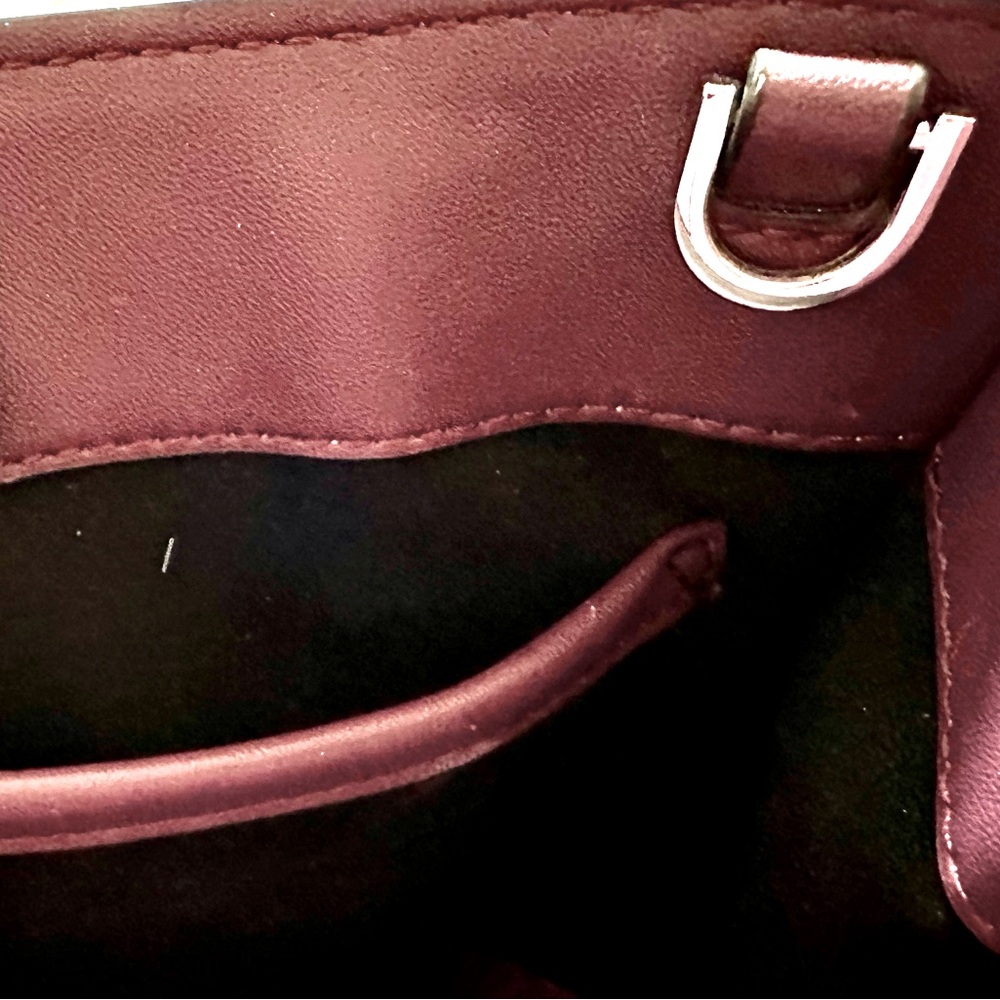 Calvin Klein Audrey Mini Bag Crossbody in Eggplant (Missing Strap) NWOT - Picture 10 of 12